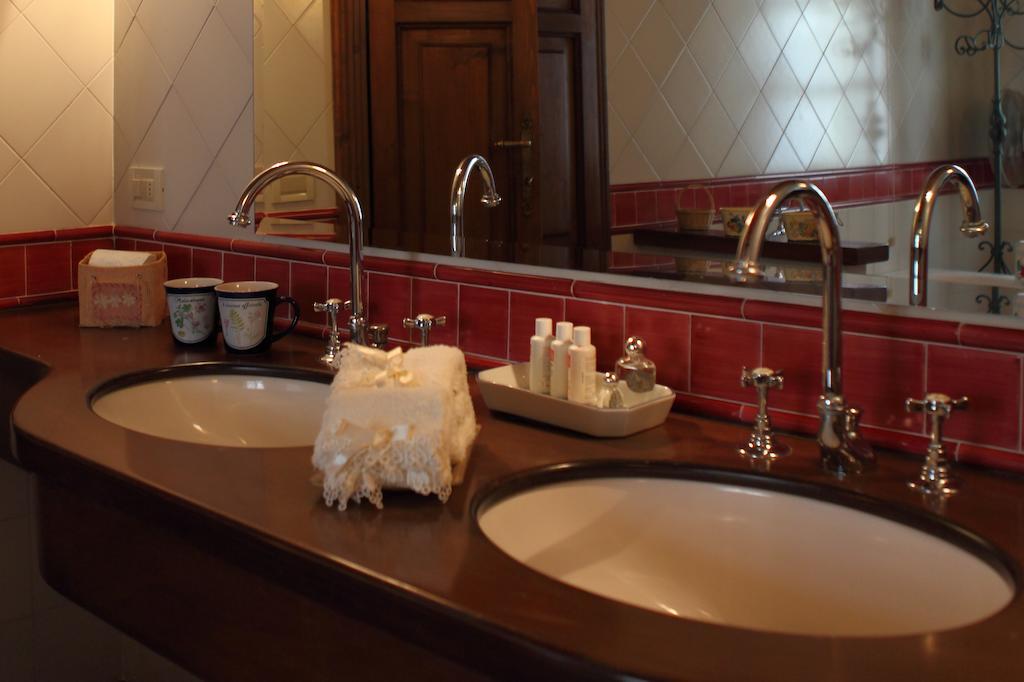 B&B Arivellini Vicopisano Oda fotoğraf